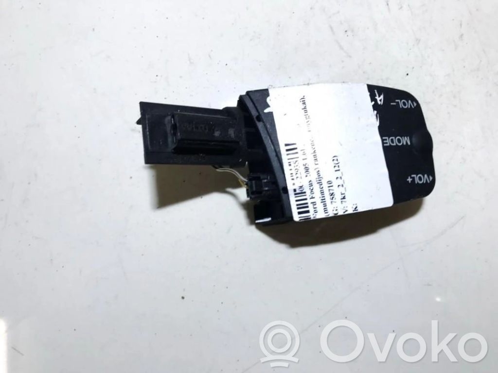 Ford Focus Interruttore/pulsante di controllo multifunzione 