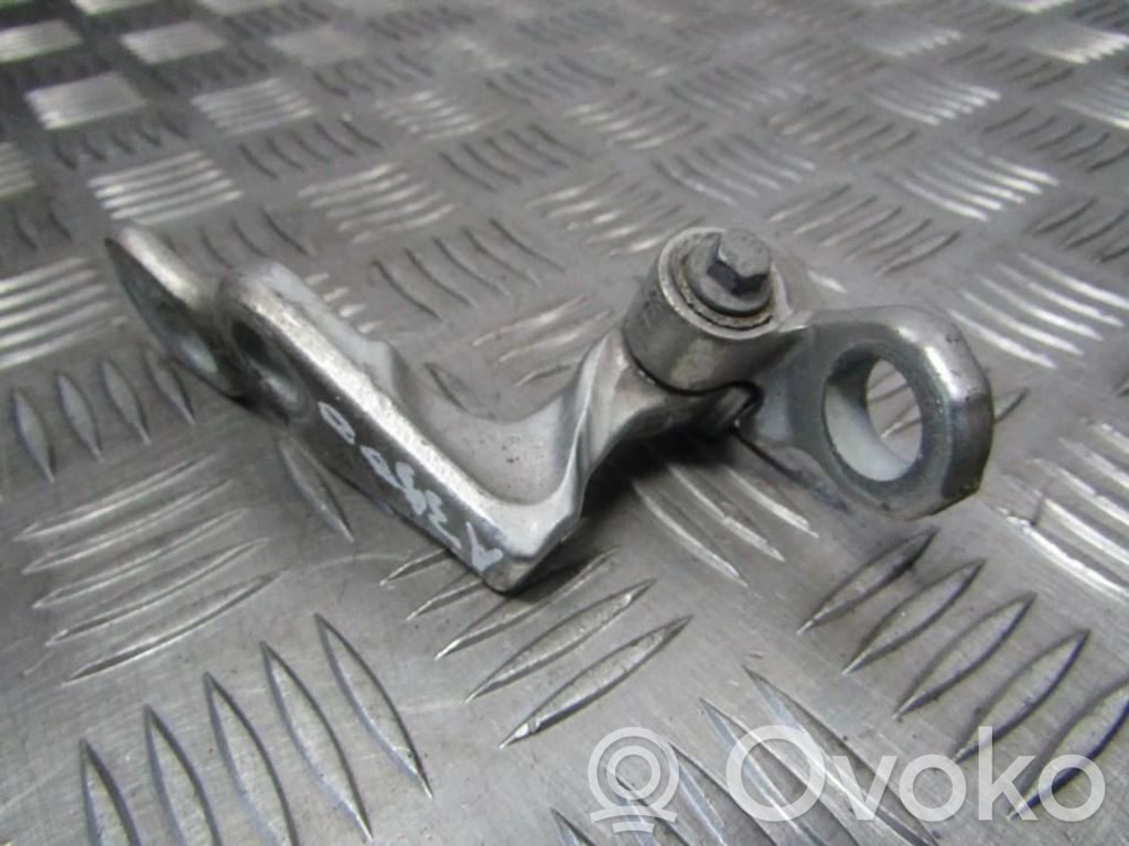 Ford Focus Front door upper hinge 