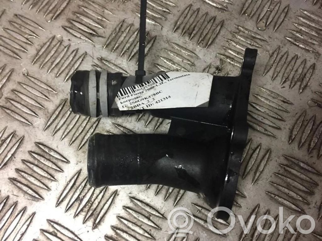 Ford Fiesta Tubo flessibile del liquido di raffreddamento del motore 