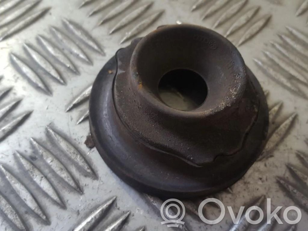 Volkswagen Golf IV Supporto di montaggio della molla elicoidale