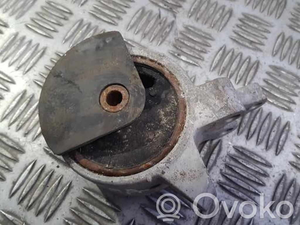 Nissan Almera Variklio pagalvė 
