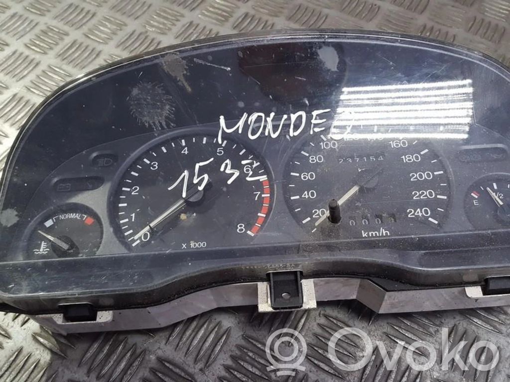 Ford Mondeo MK I Tachimetro (quadro strumenti)