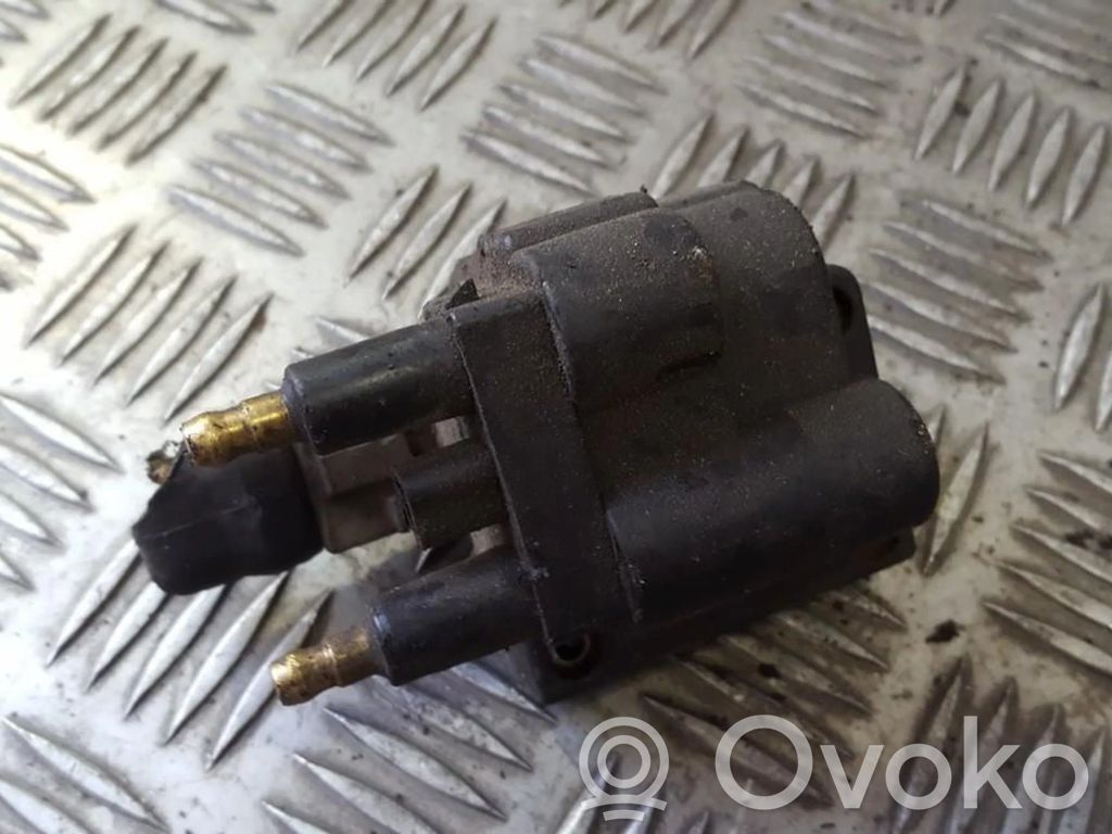 Volvo S40, V40 Bobina di accensione ad alta tensione