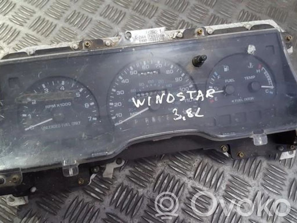 Ford Windstar Vitezometru (grup de instrumente) 