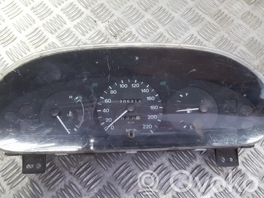 Mazda 323 Nopeusmittari (mittaristo) 