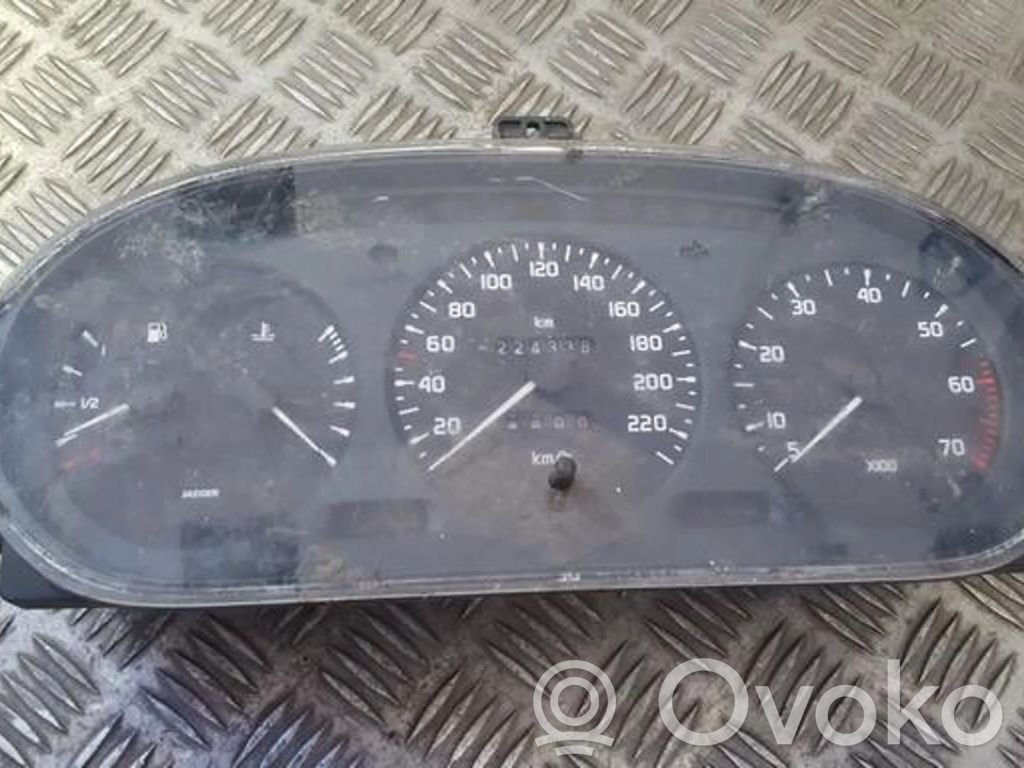 Renault Megane I Tachimetro (quadro strumenti) 