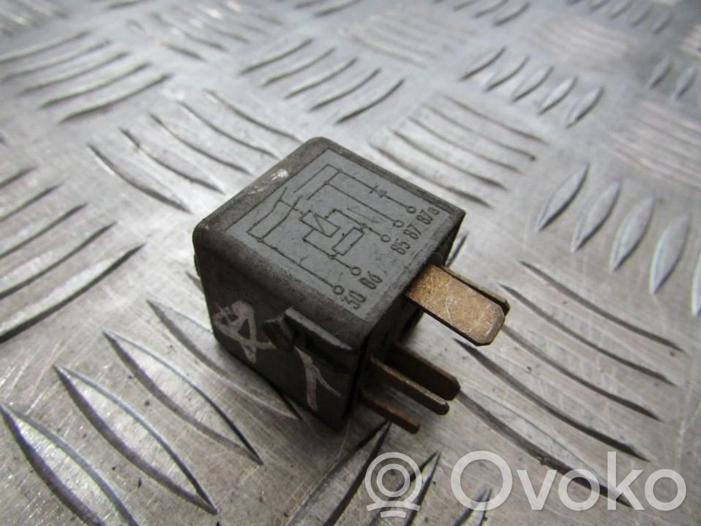 Sonstige Relais   V23134B57X152,V23134B57X152,61361393403,61361393403,61361393403,V23134B57X152,V23134B57X152