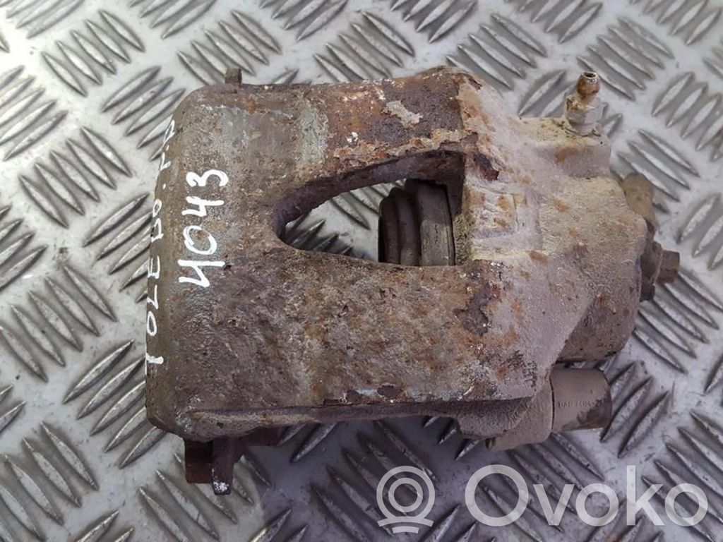 Caliper de freno delantero