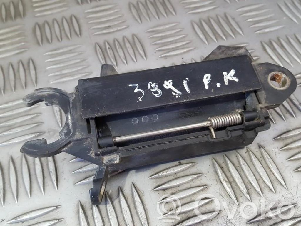 Audi A4 S4 B5 8D Maniglia esterna per portiera anteriore 