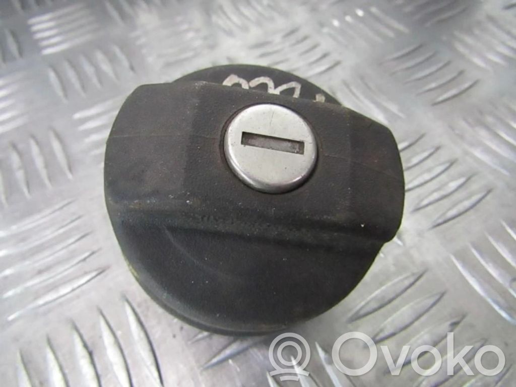 Volkswagen Golf II Tappo del serbatoio del carburante