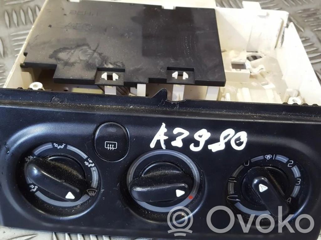 Panel klimatyzacji   9070438447,9070438447