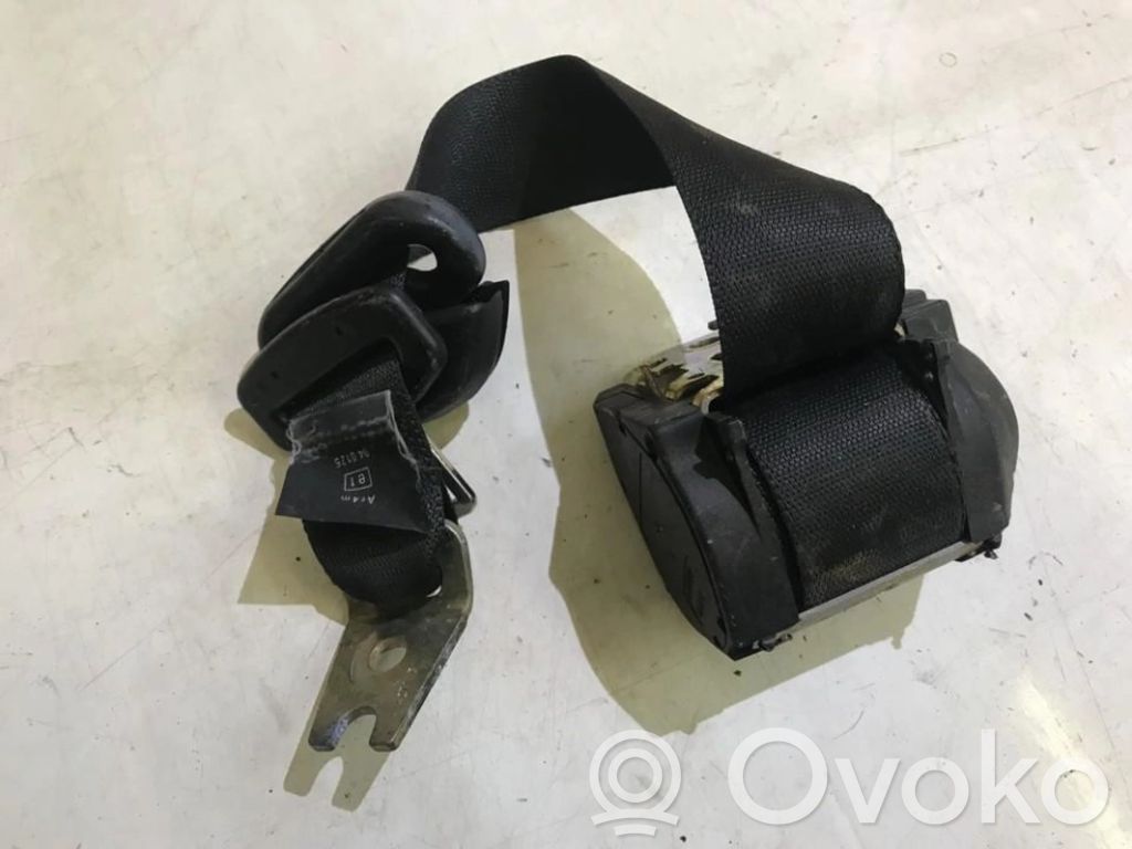 Ford Mondeo Mk III Cinturón trasero 