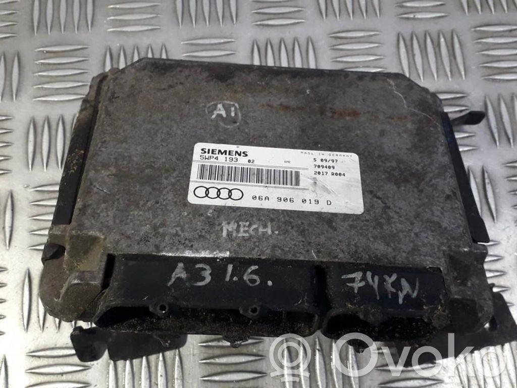 Audi A3 S3 8L Unitate/modul de control motor 