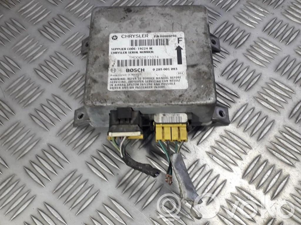 Airbag control unit/module   0285001093,PN04686256,0285001093,PN04686256