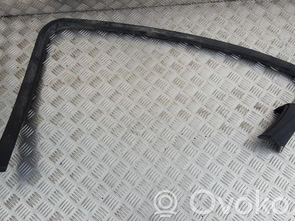 Opel Astra J Inne elementy wykończeniowe drzwi tylnych 