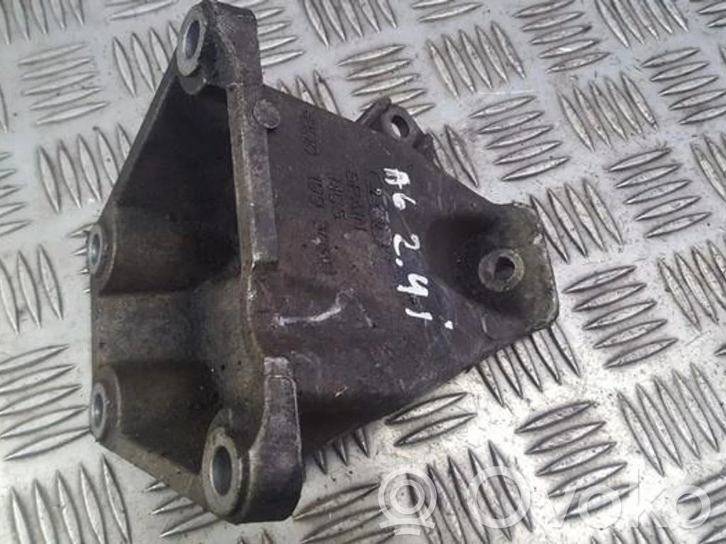 Audi A6 S6 C4 4A Suport motor 