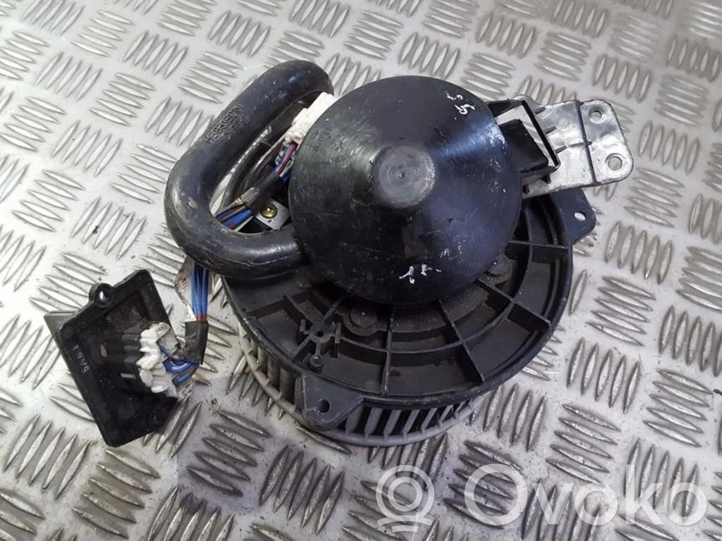 Mazda 323 F Pulseur d'air habitacle