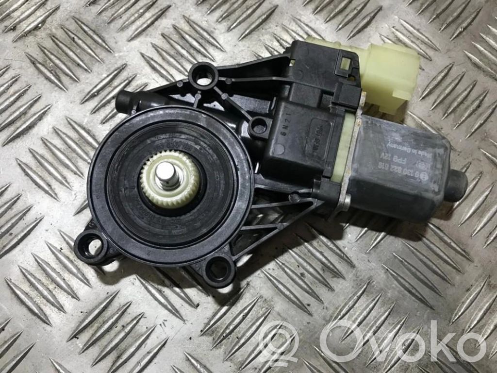 Ford Fiesta Motorino alzacristalli della portiera anteriore