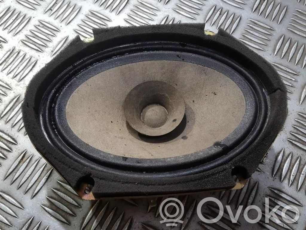 Mazda MPV Altavoz de la puerta delantera 