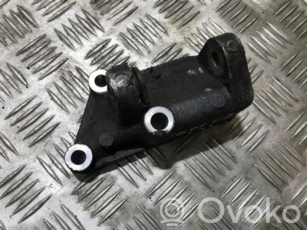 Volkswagen Golf II Łapa / Mocowanie silnika