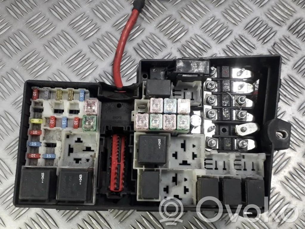 Fuse box set   3M5T14A142AB,3M5T14A142AB,3M5T14A142AB,3M5T14A142AB,8688039