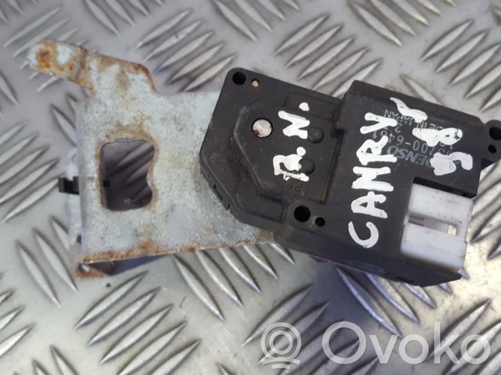 Toyota Camry Stellmotor Heizung Klima 