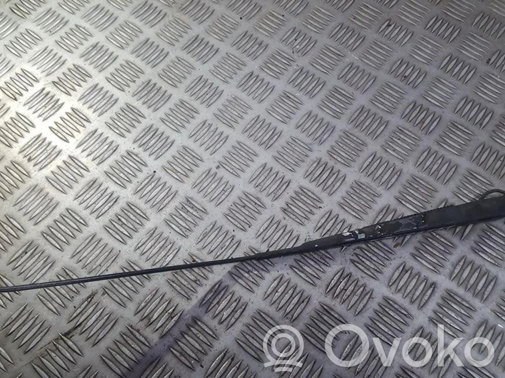 Mazda 323 F Wischerarm vorne 