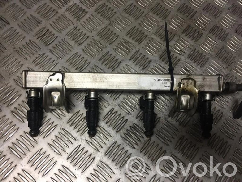 Volvo V50 Tubo principal de alimentación del combustible 