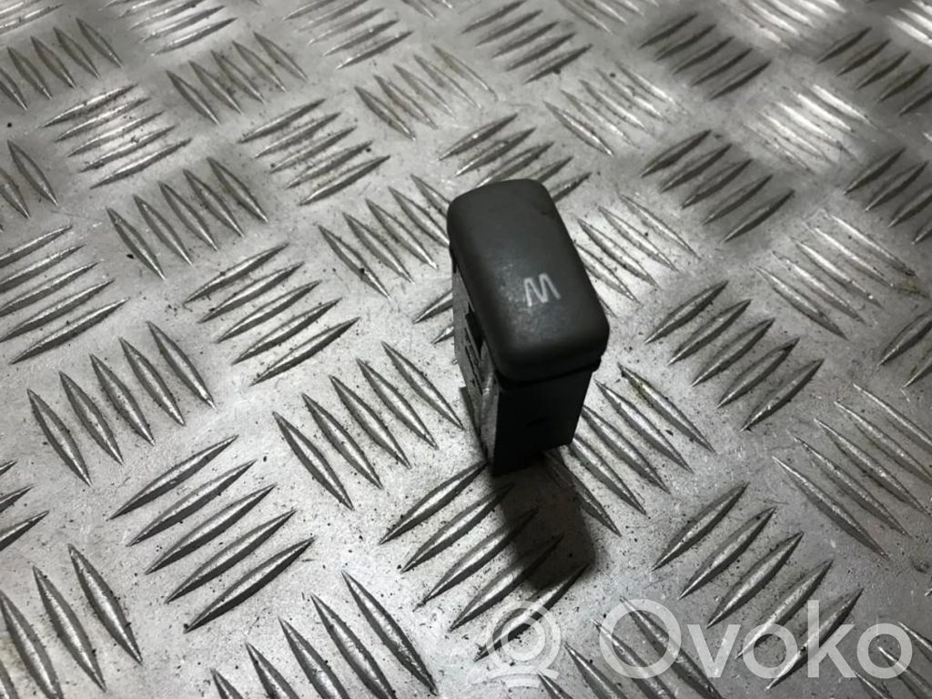 Volvo S40, V40 Kiti jungtukai/ rankenėlės/ perjungėjai 