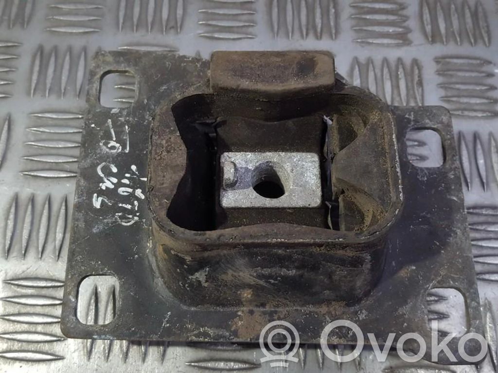Ford Focus Moottorin kiinnikekorvake 