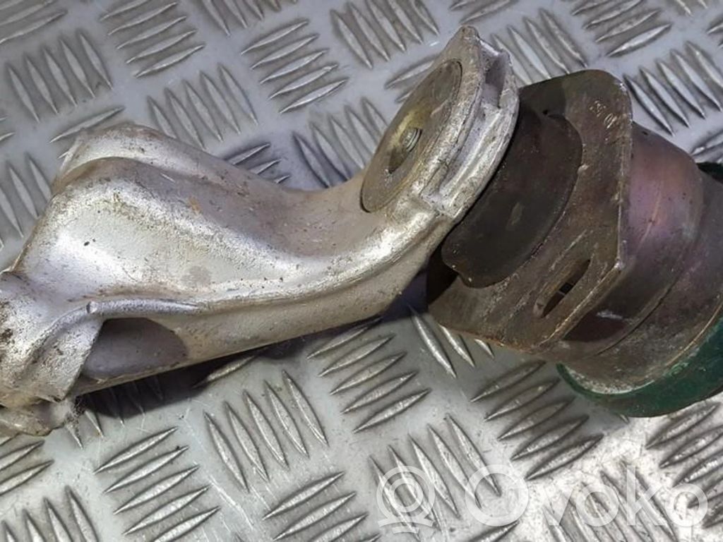 Citroen C5 Engine mount bracket 