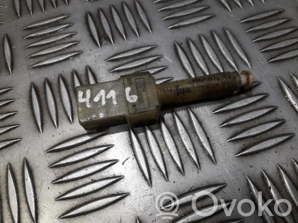 Audi 100 S4 C4 Comutator senzor pedală frână 