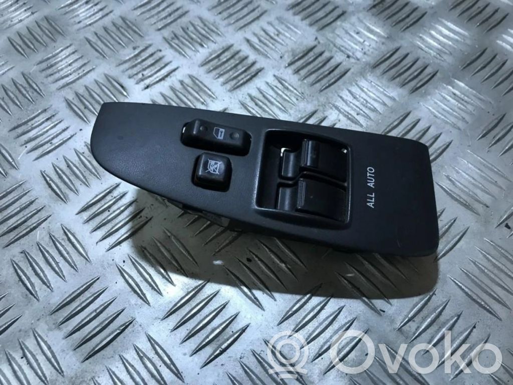 Toyota Avensis T250 Interruttore di controllo dell’alzacristalli elettrico 