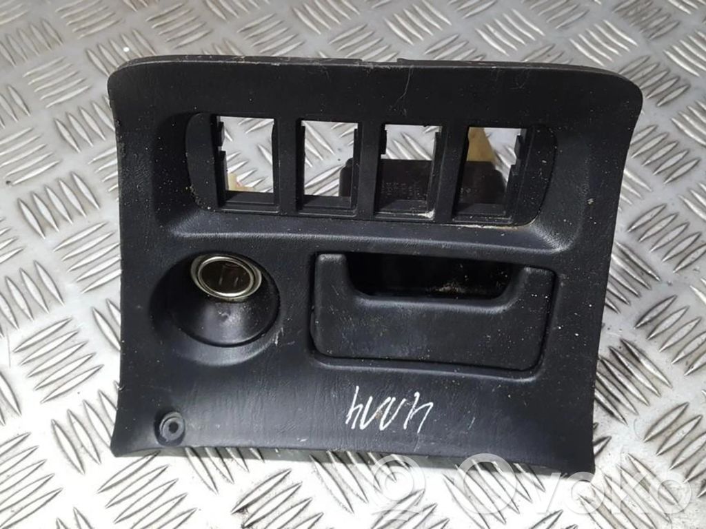 Toyota RAV 4 (XA20) Altra parte interiore 