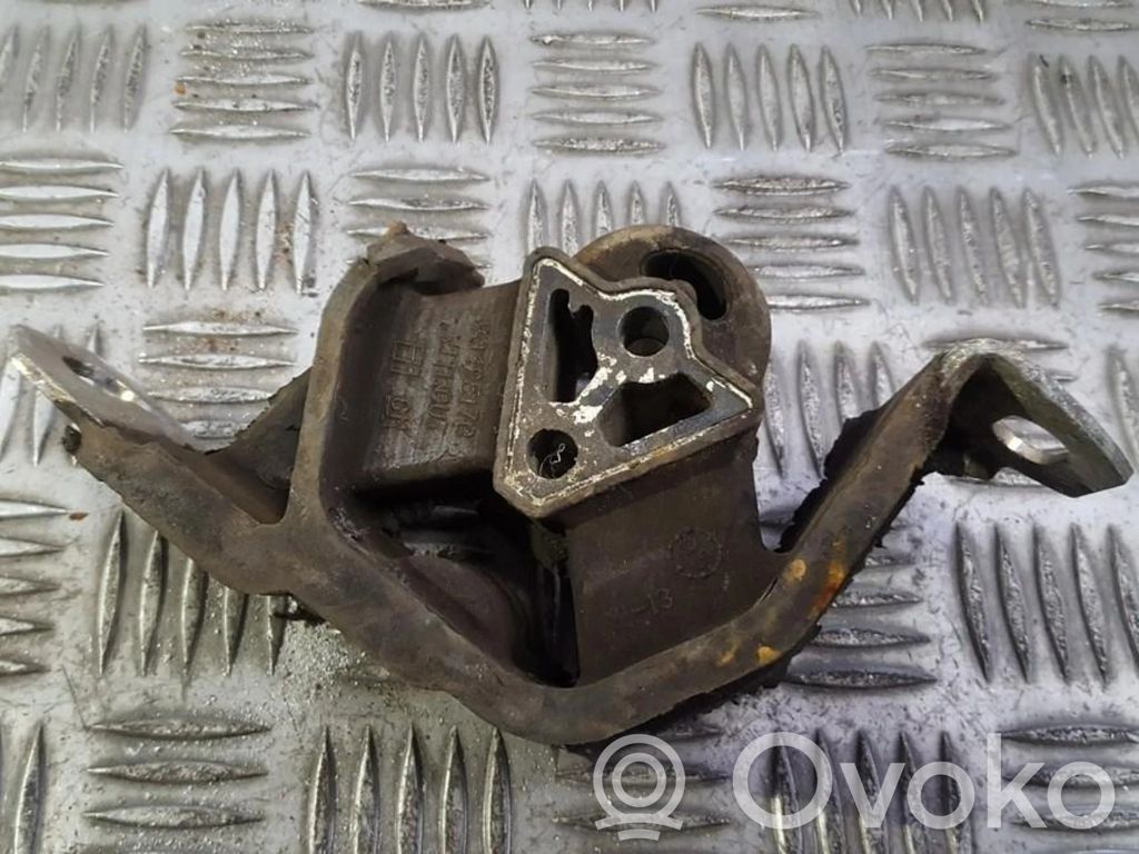 Opel Tigra A Engine mount bracket 