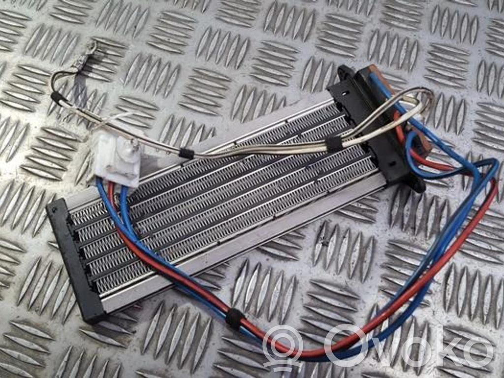 Toyota Yaris Radiator aerotermă electrică cabină