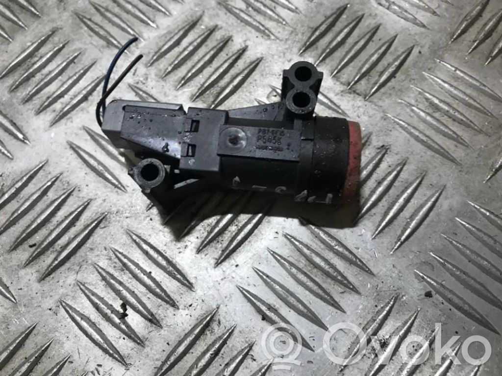 Ford Focus Comutator tăiere combustibil 