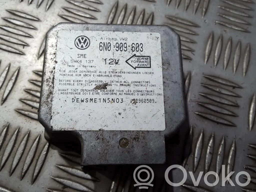 Volkswagen Vento Unitate/modul de comandă airbaguri 