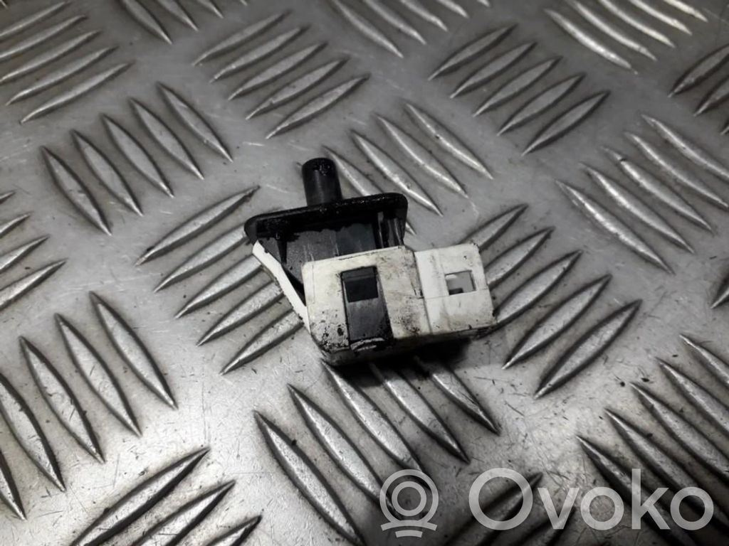 Mercedes-Benz C W203 Sensore portiera anteriore