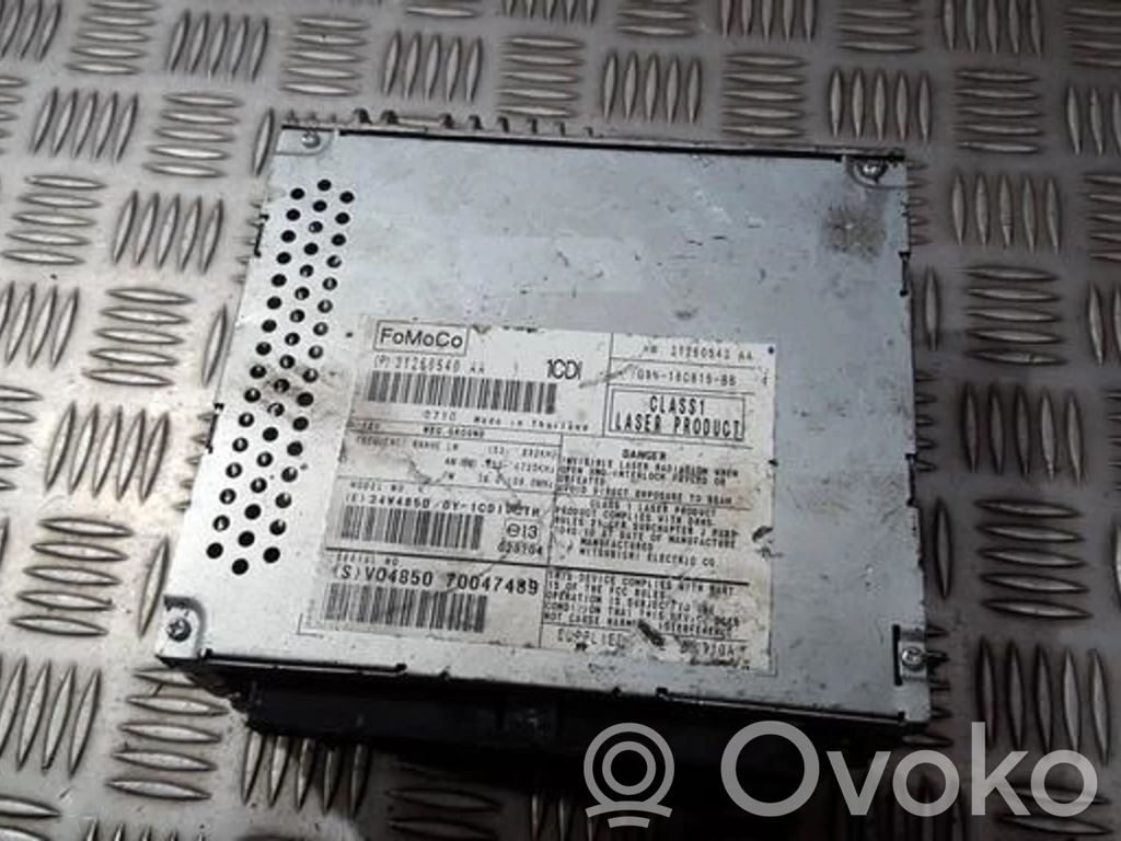 Panel / Radioodtwarzacz CD/DVD/GPS   V04850,70047489,70047489,V04850