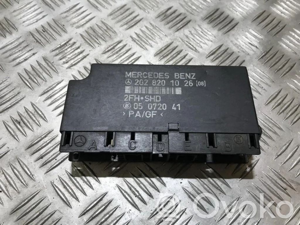 Mercedes-Benz C W202 Modul confort