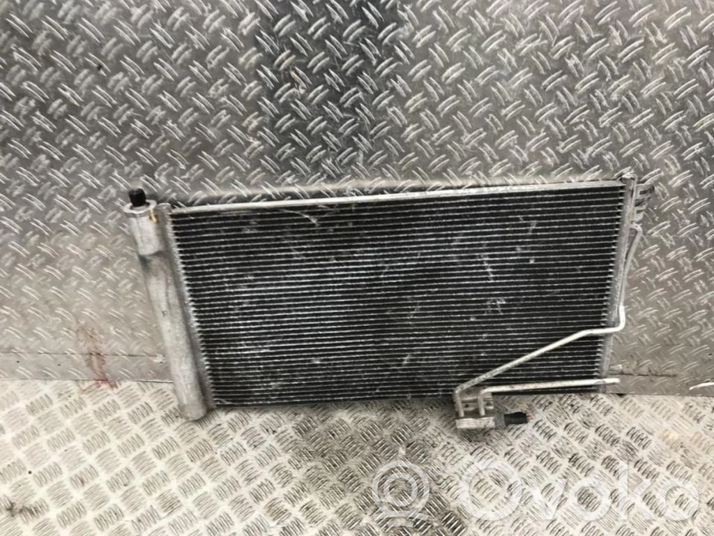 Mercedes-Benz C W203 Radiatore di raffreddamento A/C (condensatore) 