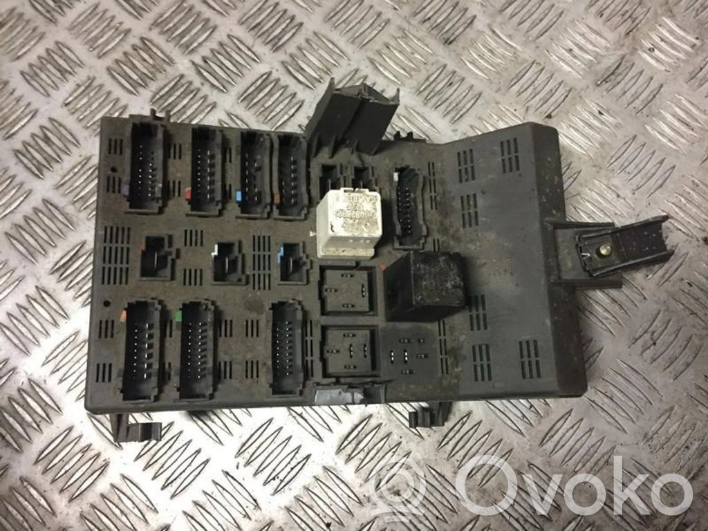 Renault Laguna I Fuse box set 