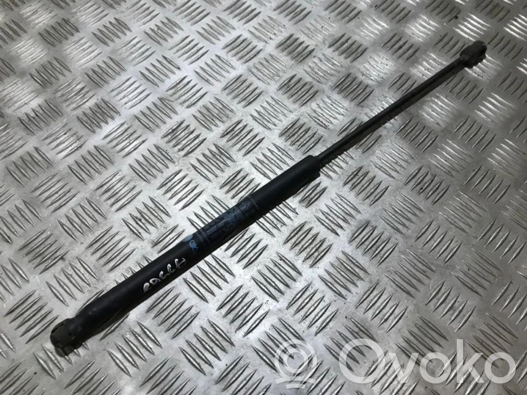 Fiat Stilo Amortyzator klapy tylnej bagażnika