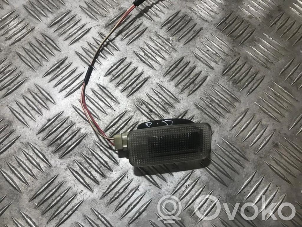 Toyota Avensis T250 Alte lămpi de interior 