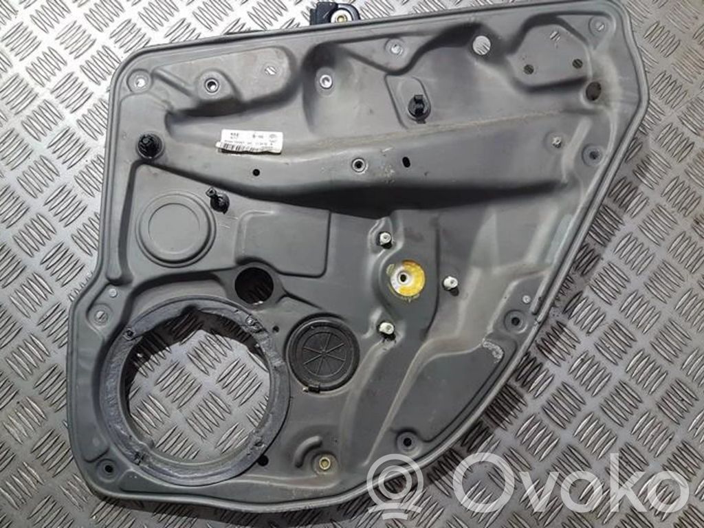Volkswagen Golf IV Macara ușă glisantă cu motor 