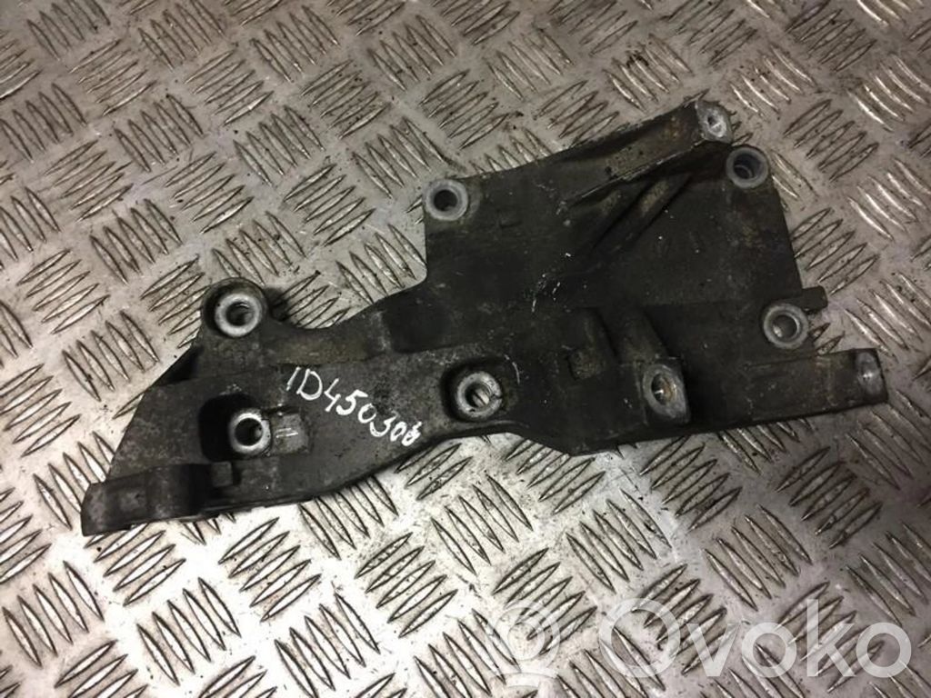 Engine mounting bracket   045903143E,045903143E