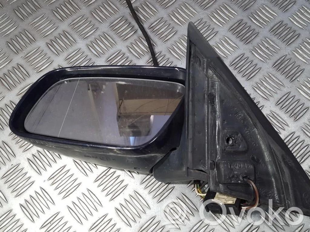 Audi A6 S6 C5 4B Elektryczne lusterko boczne drzwi przednich 