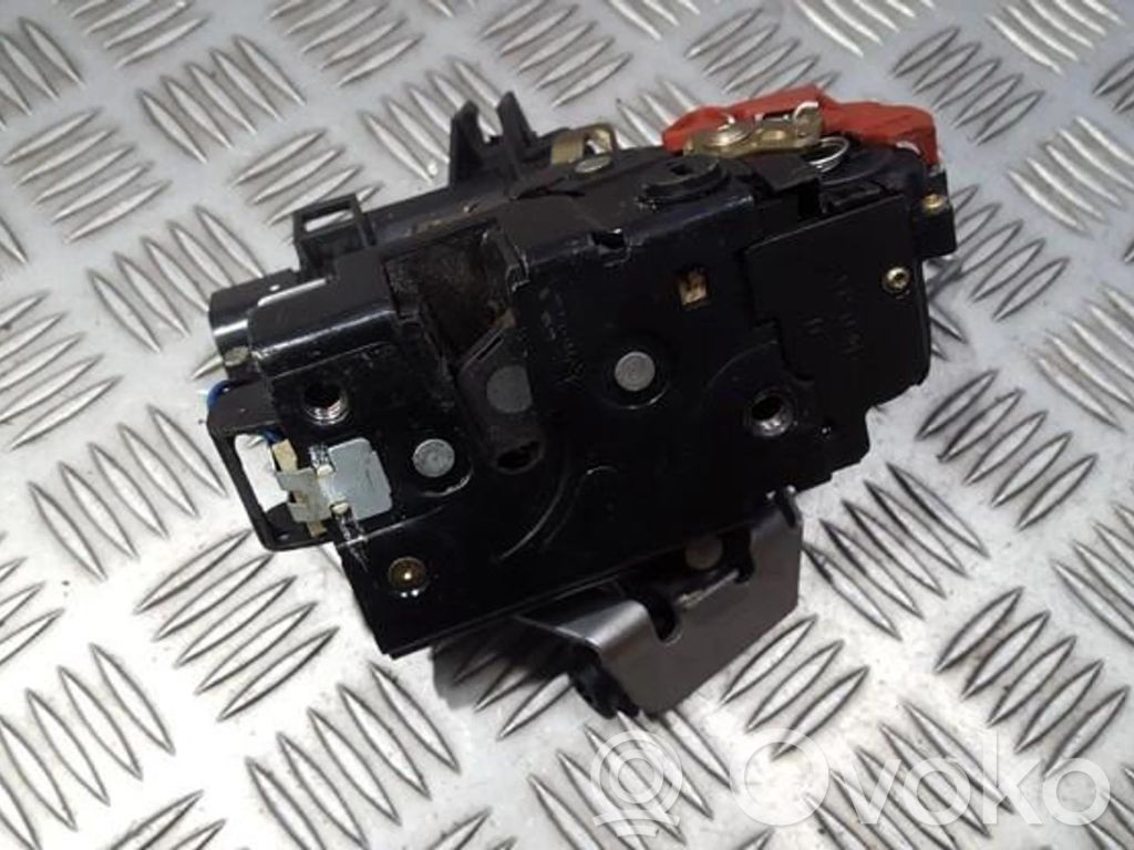 Audi A4 S4 B6 8E 8H Încuietoare ușă spate 