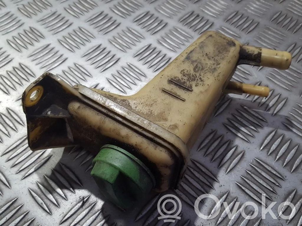 Audi A4 S4 B5 8D Serbatoio/vaschetta del liquido del servosterzo 